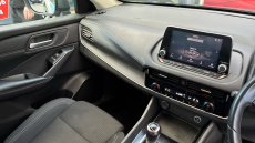 Nissan Qashqai 1.3 DiG-T MH Acenta Premium 5dr Petrol Hatchback